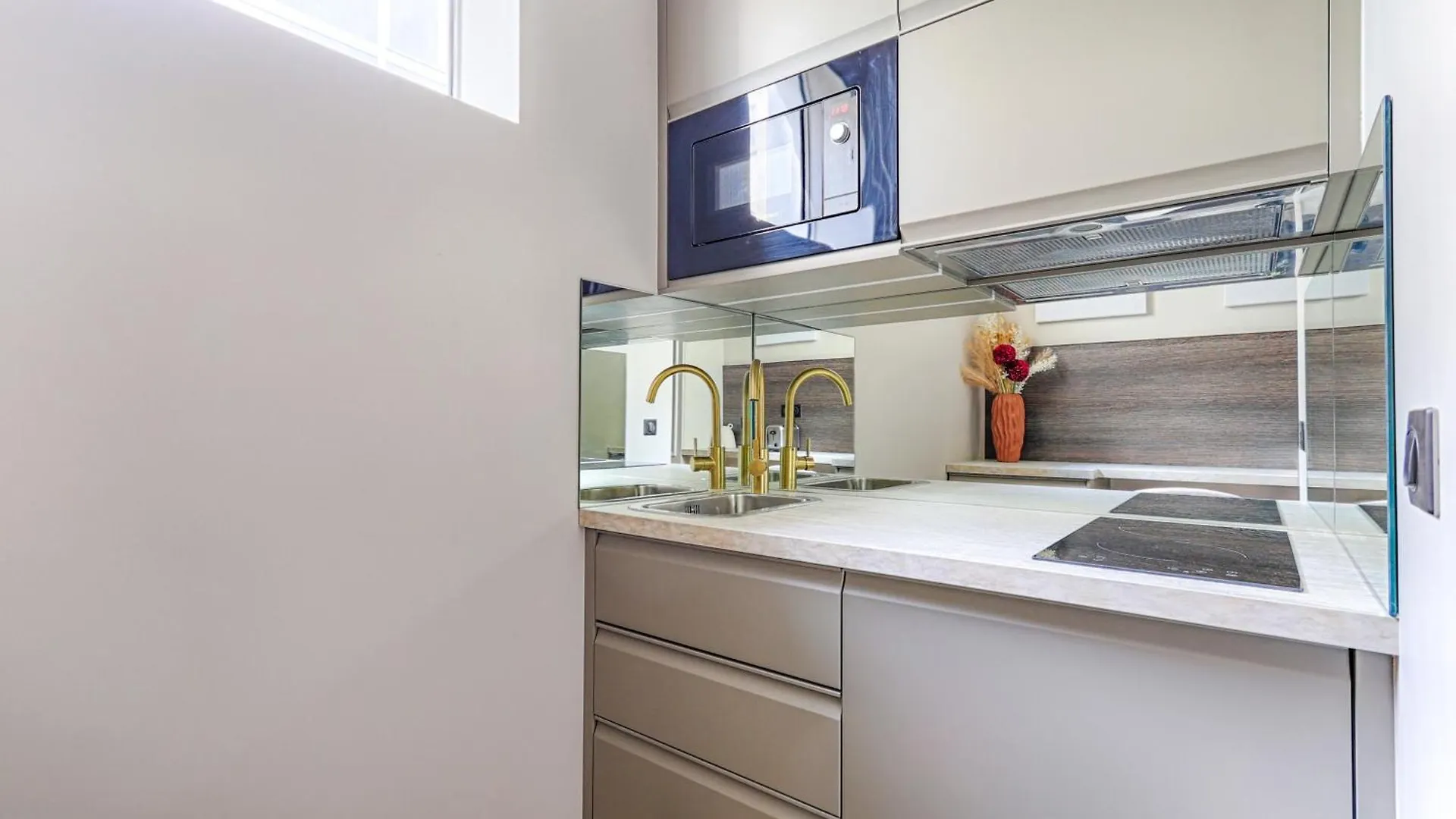 פריז Luxury And Design Studio Invalides דירה
